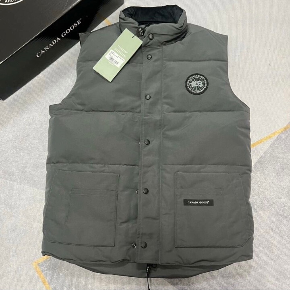 Canada Goose Women's Gray Puffer Vest